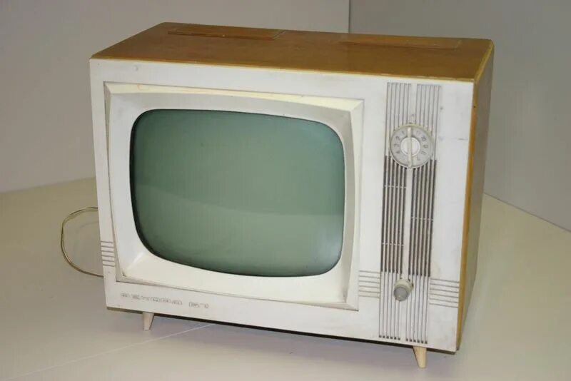 Портативный телевизор юность 402. Телевизор asano 28lh7011t. 28tn515s-wz. Есть белый телевизор. Телевизор mystery mtv-2429lta2 led.