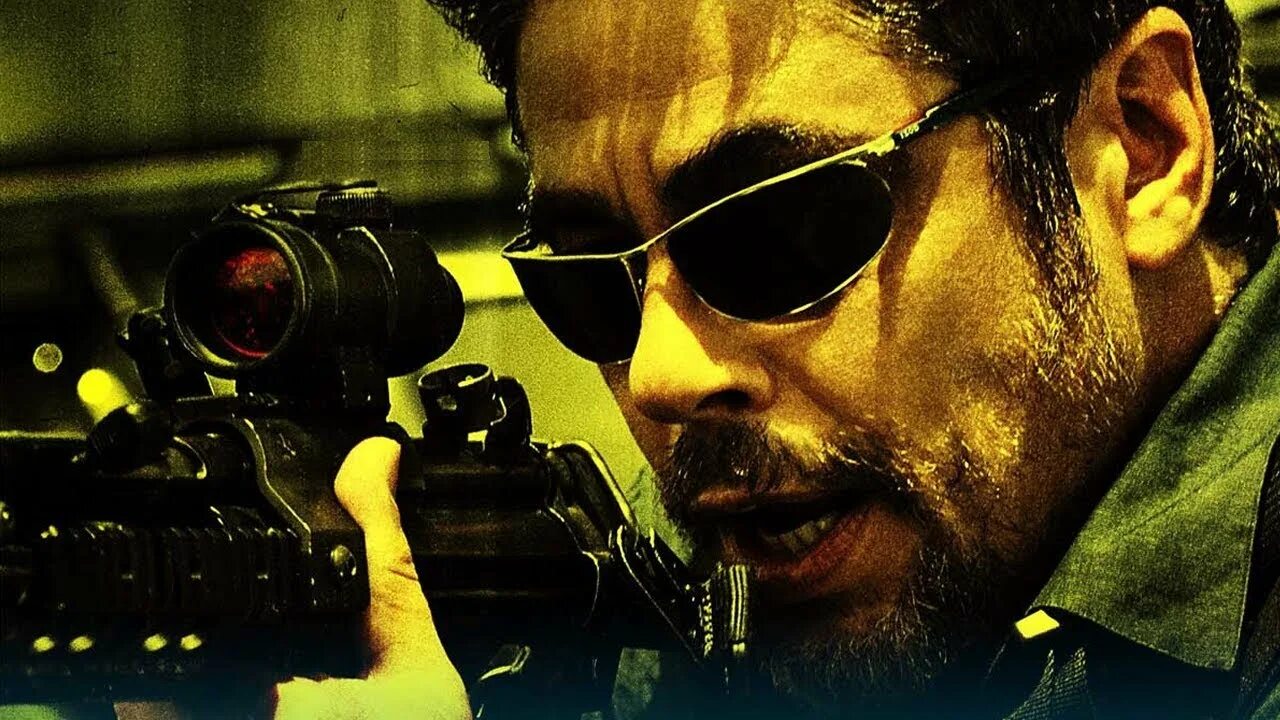 Боевики переводом гоблина. Sicario 2015 дель Торо. Алехандро Сикарио. Сикарио 2.