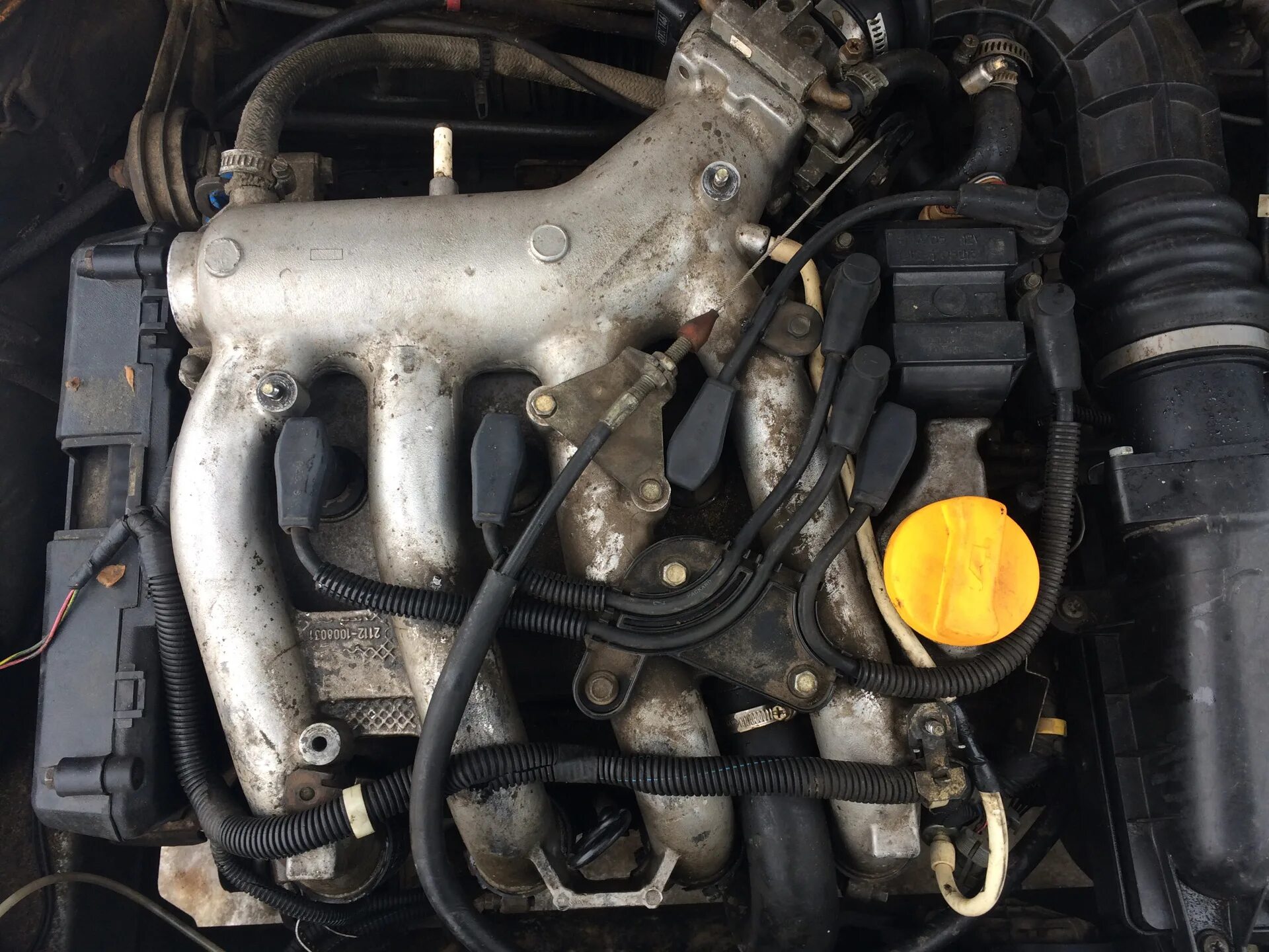 Как снять ресивер на ваз 2112 16 How to remove the receiver and intake manifold of the VAZ-2112 engine
