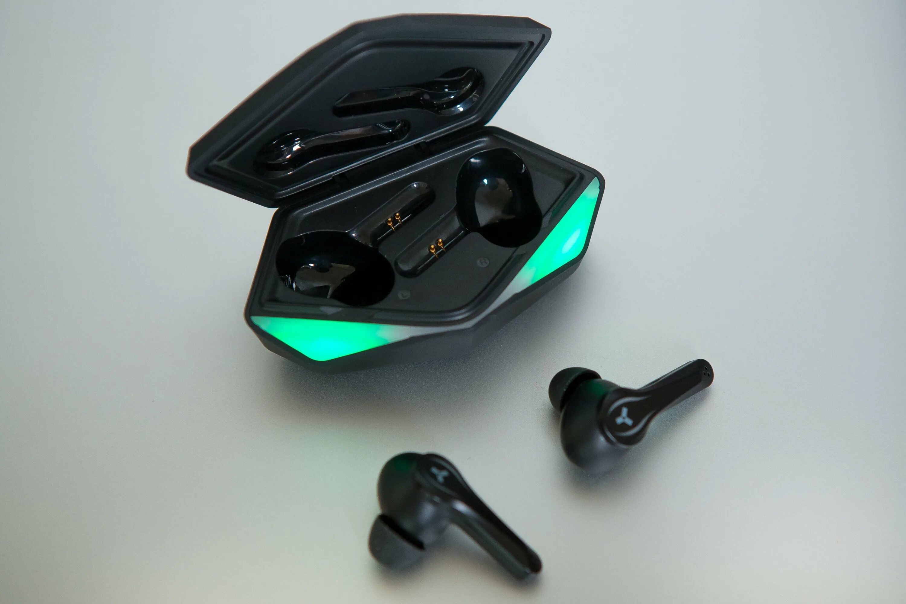 Tws accesstyle wild tw зеленый. Accesstyle wild tws, зелёный. беспроводные наушники accesstyle wild tws. беспроводные наушники accesstyle wild tws. Tws accesstyle wild tw зеленый.