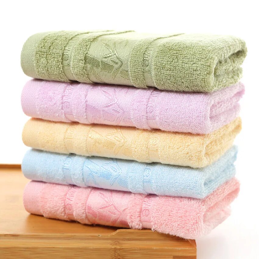 Лучший материал полотенец. Мягкие полотенца. Мягкое полотенце для лица. Впитывающее полотенце для лица. Полотенце бамбуковое волокно.