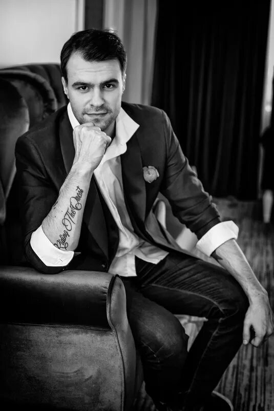 Фотосессия жениха и невесты. Жених елены. Свадебные наряды жениха и невесты. Жених елены. Жених елены.