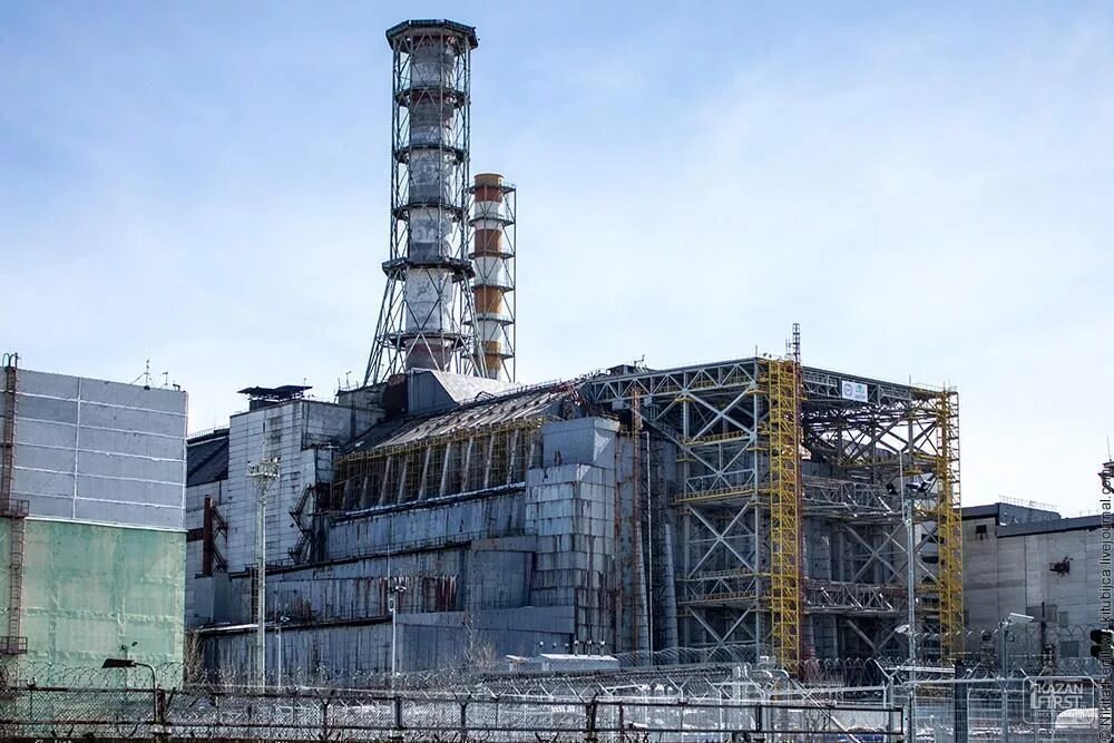 Chernobyl nuclear. Чернобыль АЭС. Атомная станция ЧАЭС. 4 Энергоблок Чернобыльской АЭС. 1 Энергоблок ЧАЭС.