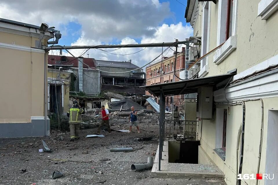 Таганрогский блокнот происшествия. Таганрог режим чс. Момент взрыва бытового газа в андреевке таганрог. Таганрог после бомбежек. Что происходит в таганроге.