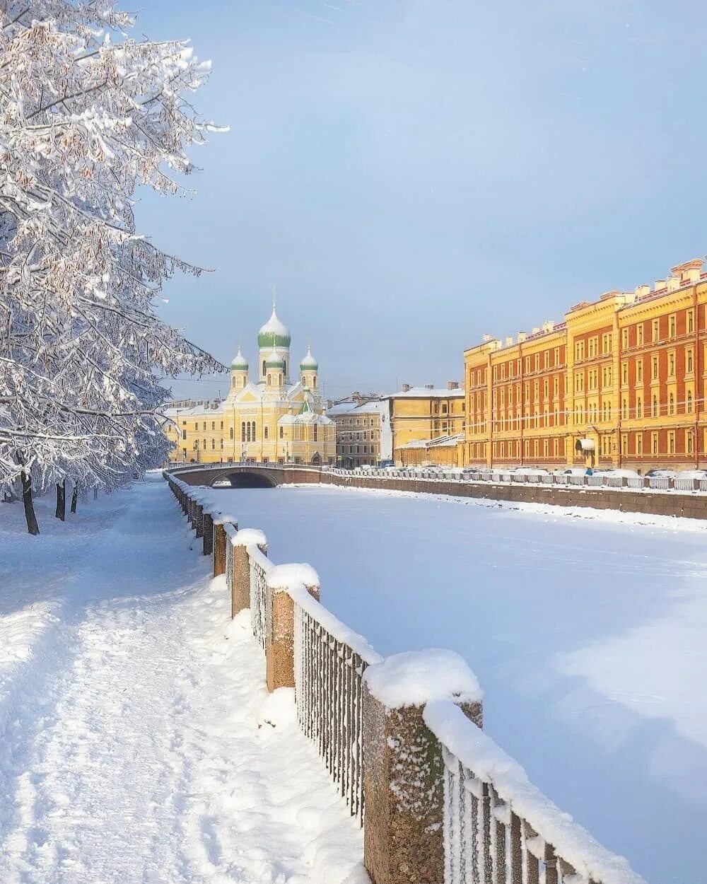 Спб январь. Санкт-Петербург зима. Санкт-Петербург зимой. Александрия Питер зимой. Зима в Петербурге 2021.