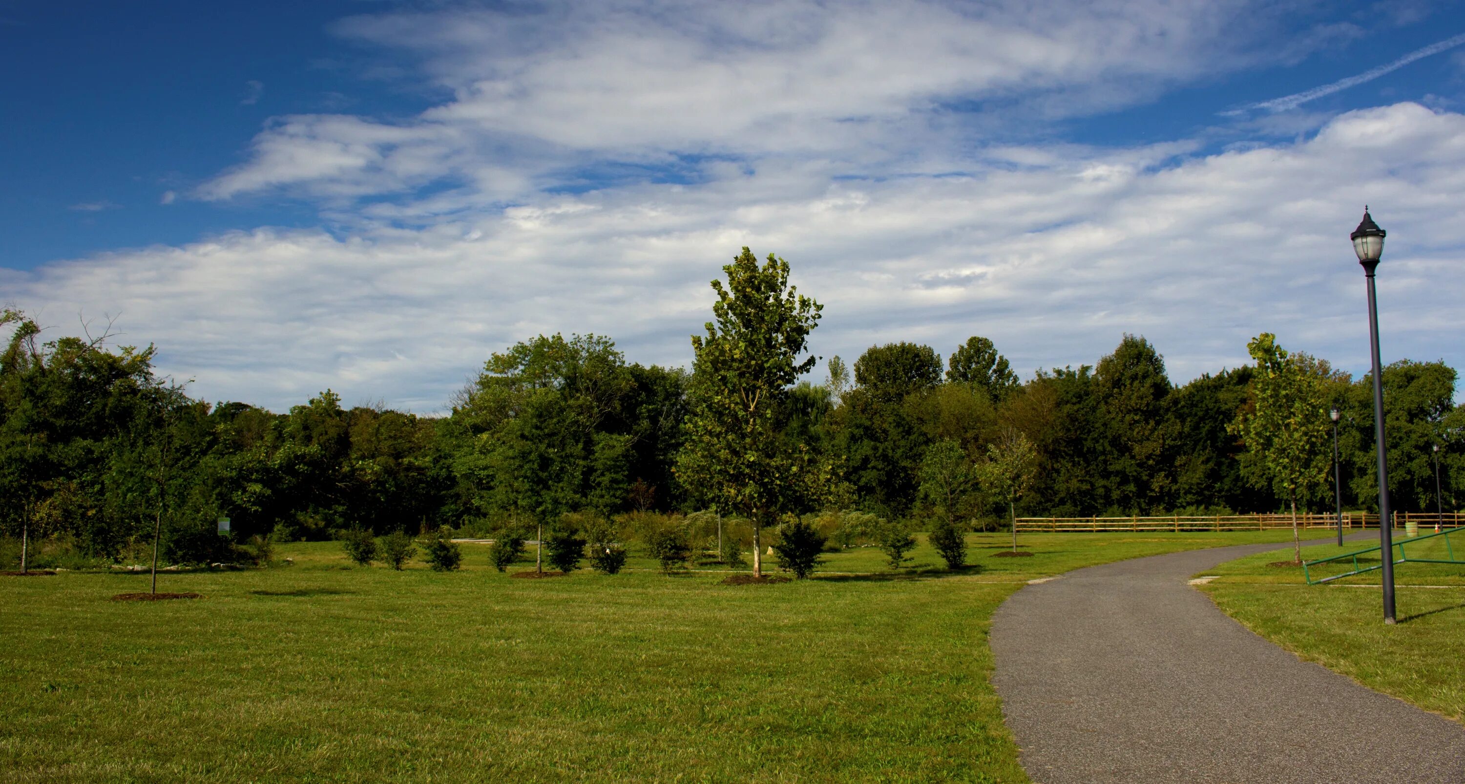 Лаго парк. Грин парк лондон. Hyde park, new york. Хайтфилд-парк. Лайксайд парк.
