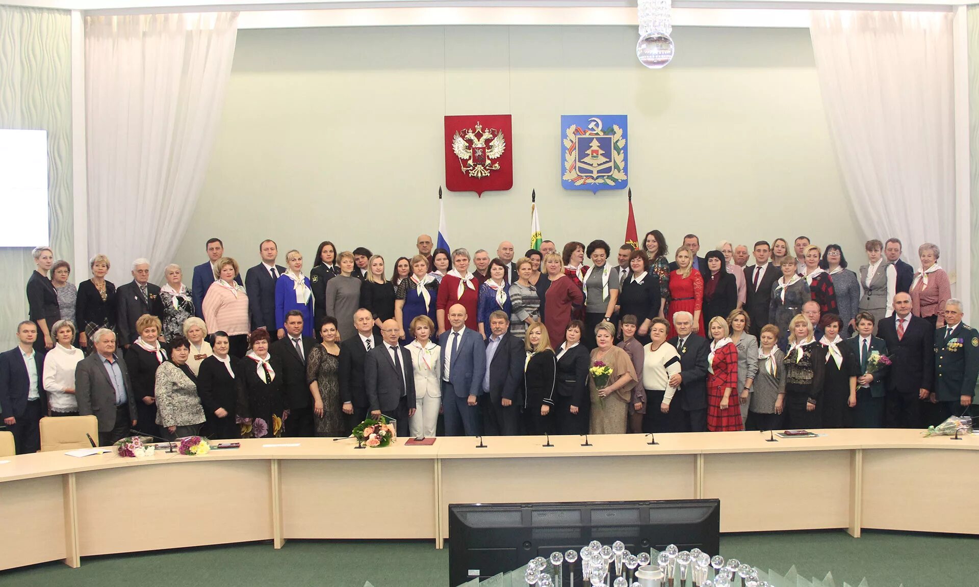 цк профсоюза. работники государственных учреждений. пфр волгодонск. профсоюз работников госучреждений логотип. профсоюз это общественная организация.