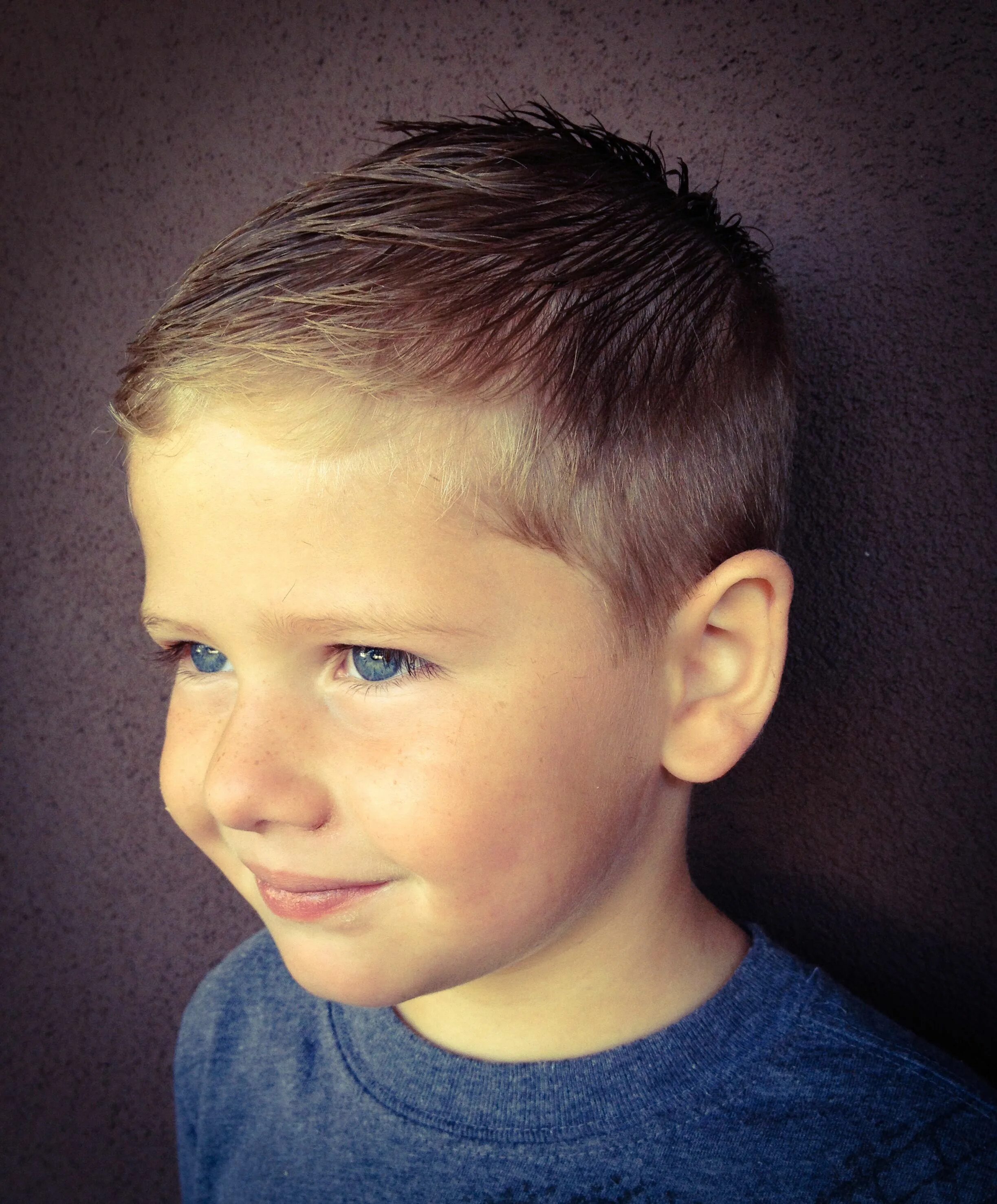 Стрижка № 1300 Boy hipster haircut, Boy haircuts short, Boys haircuts