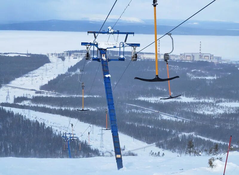 горнолыжка полярные зори. горнолыжный склон салма полярные зори. салма полярные зори горнолыжный курорт. полярные зори склоны горнолыжные. салма горнолыжный.
