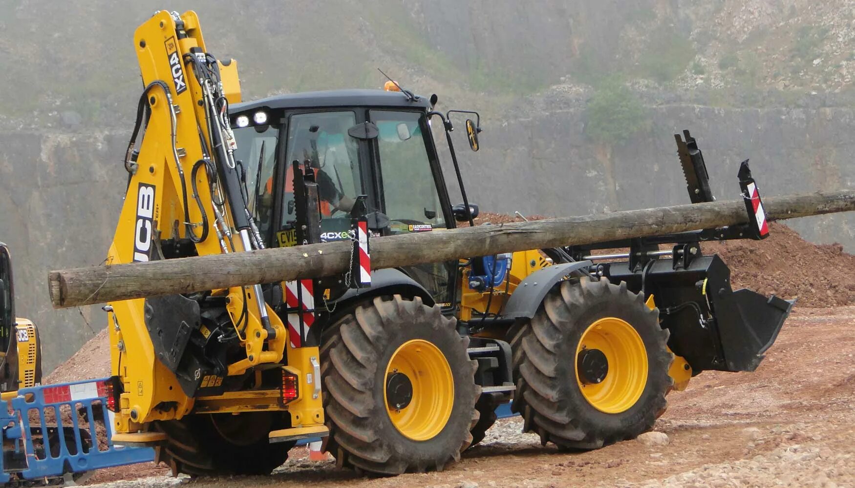 Опора экскаватора. Погрузчик JCB 4cx. JCB 3cx-4t. JCB 4cx 2022. JCB 4cx SSM.