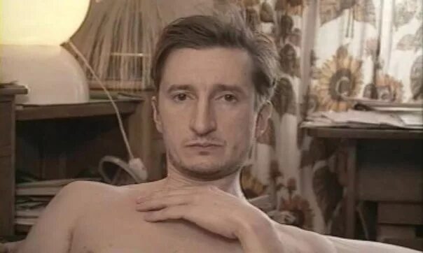 Казанова актер из улицы разбитых. Александр лыков улицы разбитых фонарей. александр лыков казанова. александр лыков казанова улица разбитых фонарей. александр лыков в молодости.