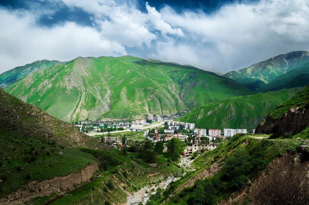 П былым. Кабардино-Балкария Тырныауз. Тырныауз Нальчик. Тырныауз горы. Тырныауз Приэльбрусье.