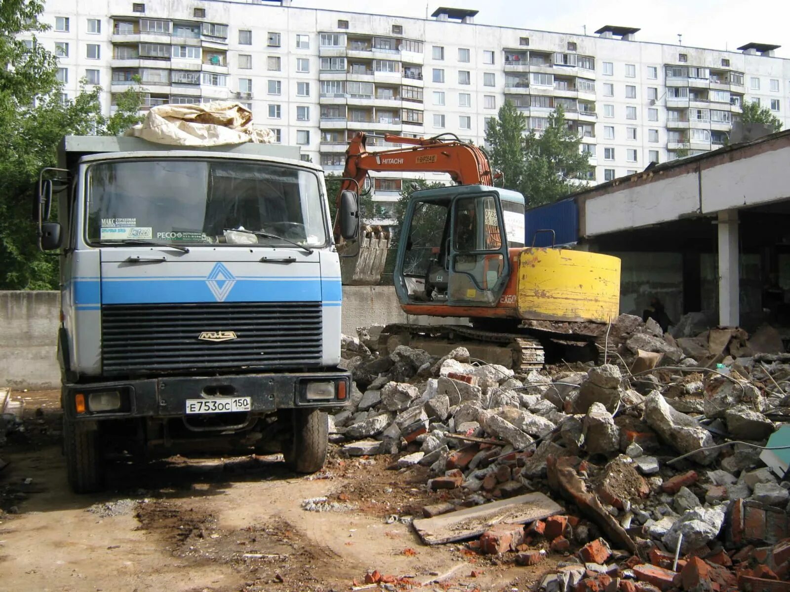 Вывоз строительного уфа. Вывоз строительного уфа. Строительные самосвалы. Вывоз строительного уфа. Строительные самосвалы.