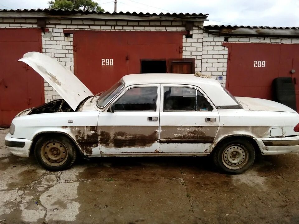 Авторазбор газ волга. Разбор газ 3110. Кузов газ 31105. Запчасти на волгу 3110. Разборка газ 3110.