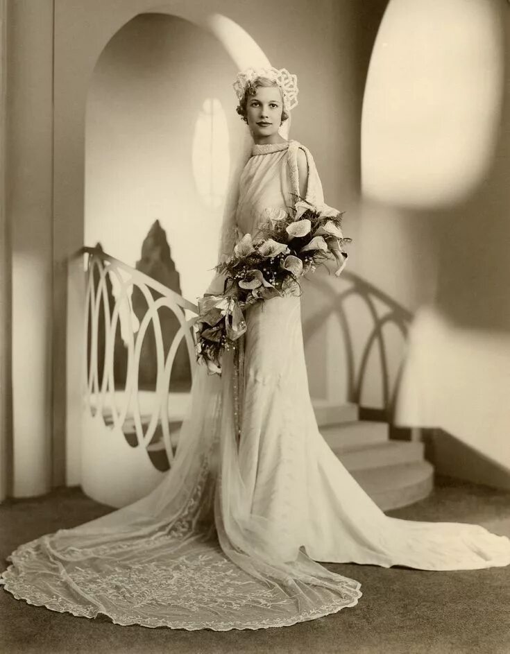 ceremony1 Vintage wedding photography, Wedding gowns vintage, Vintage bride