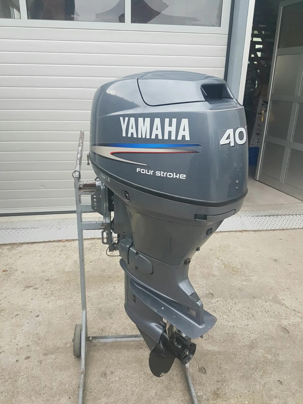 Ямаха 40 4х тактная. Yamaha 40. Ямаха 40 br 670. Мотор Yamaha 40 CV. Мотор Yamaha 30 и 40.