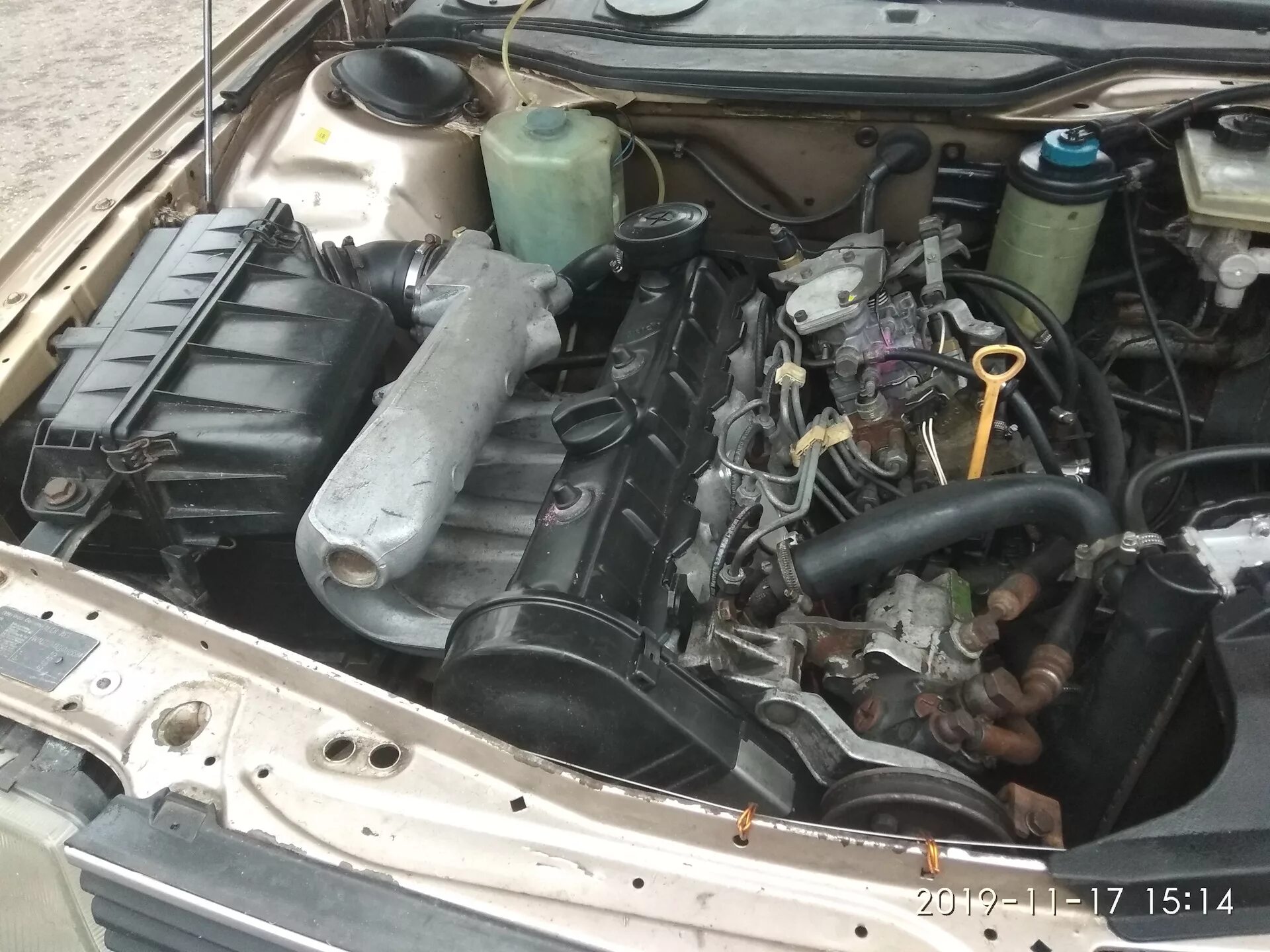 Ауди 200 двигатель. Ауди 100 2. 3. Audi 100 2. Ауди 100 2 4 дизель.