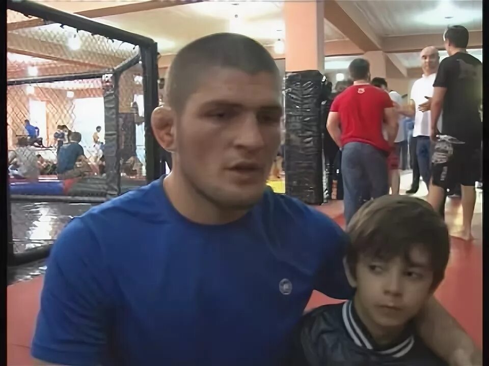 Мастер хасавюрт. Гладиатор хасавюрт. спортзал гладиатор хасавюрт. спортивный клуб гладиатор хасавюрт. хасавюртовские боксер.