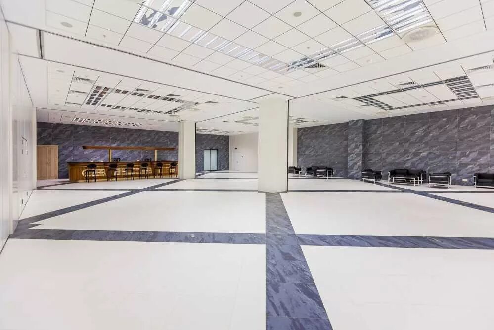 Верхняя палуба рэдиссон. Рэдиссон завидово банкетный зал. Отель рэдиссон лондон. Рэдиссон аренда. Ресепшн рэдиссон хилтон.