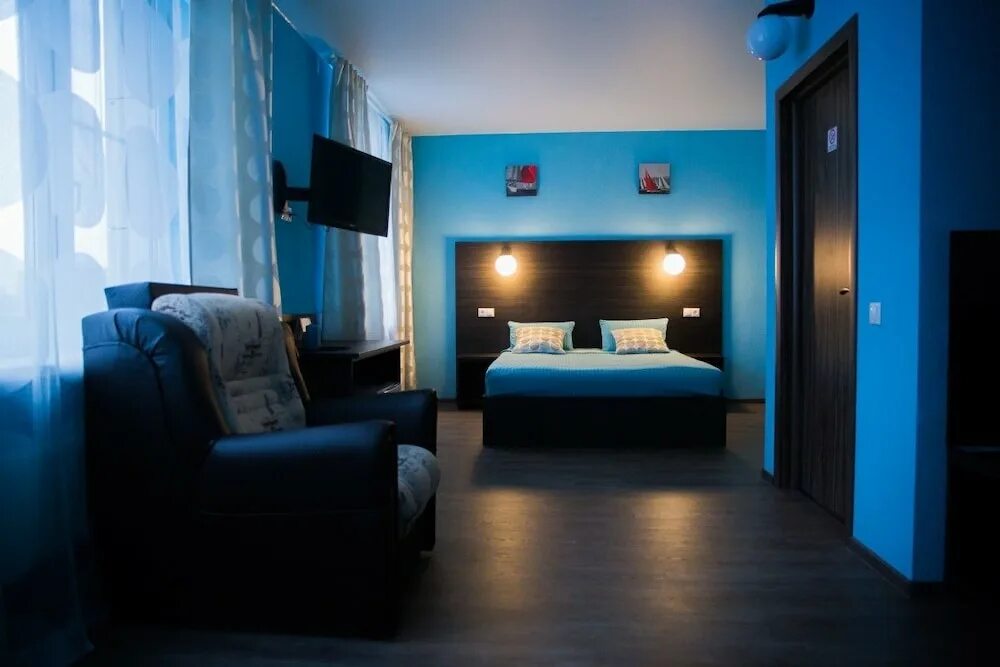 Kravt nevsky hotel spa. Космос отель спб 4 заезды. Парк инн рэдиссон санкт-петербург. Гостиница космос питер. Cosmos hotel санкт петербург гончарная.