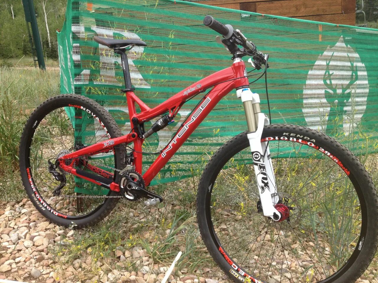 Велосипед spider. Горный (mtb) велосипед intense spider 29c (2015). Intense spider fro 2008. Intense spider sport. Intense spider sport.