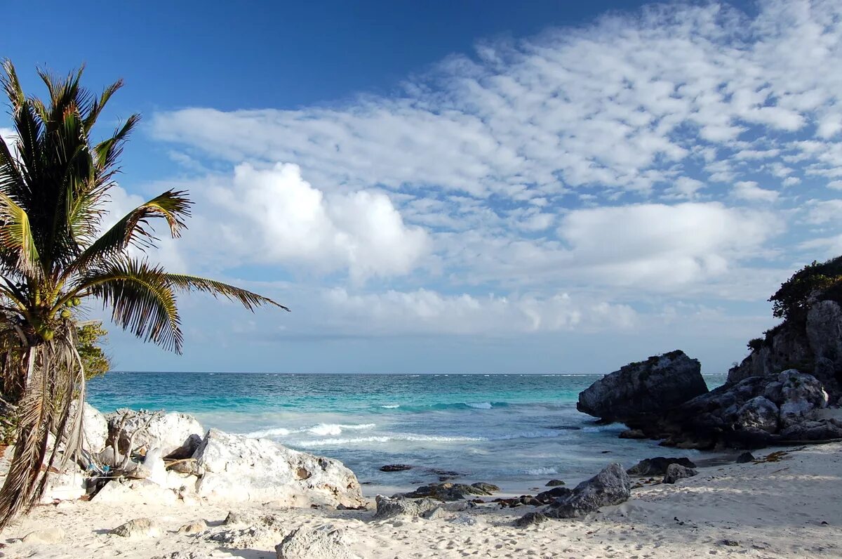 Карибские острова мексика. Карибское море Мексика. Карибы Карибские острова. Залив Карибского моря. Мексика Карибы.
