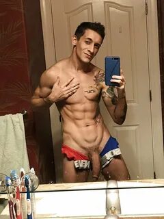 Slideshow austin mcbroom nude.