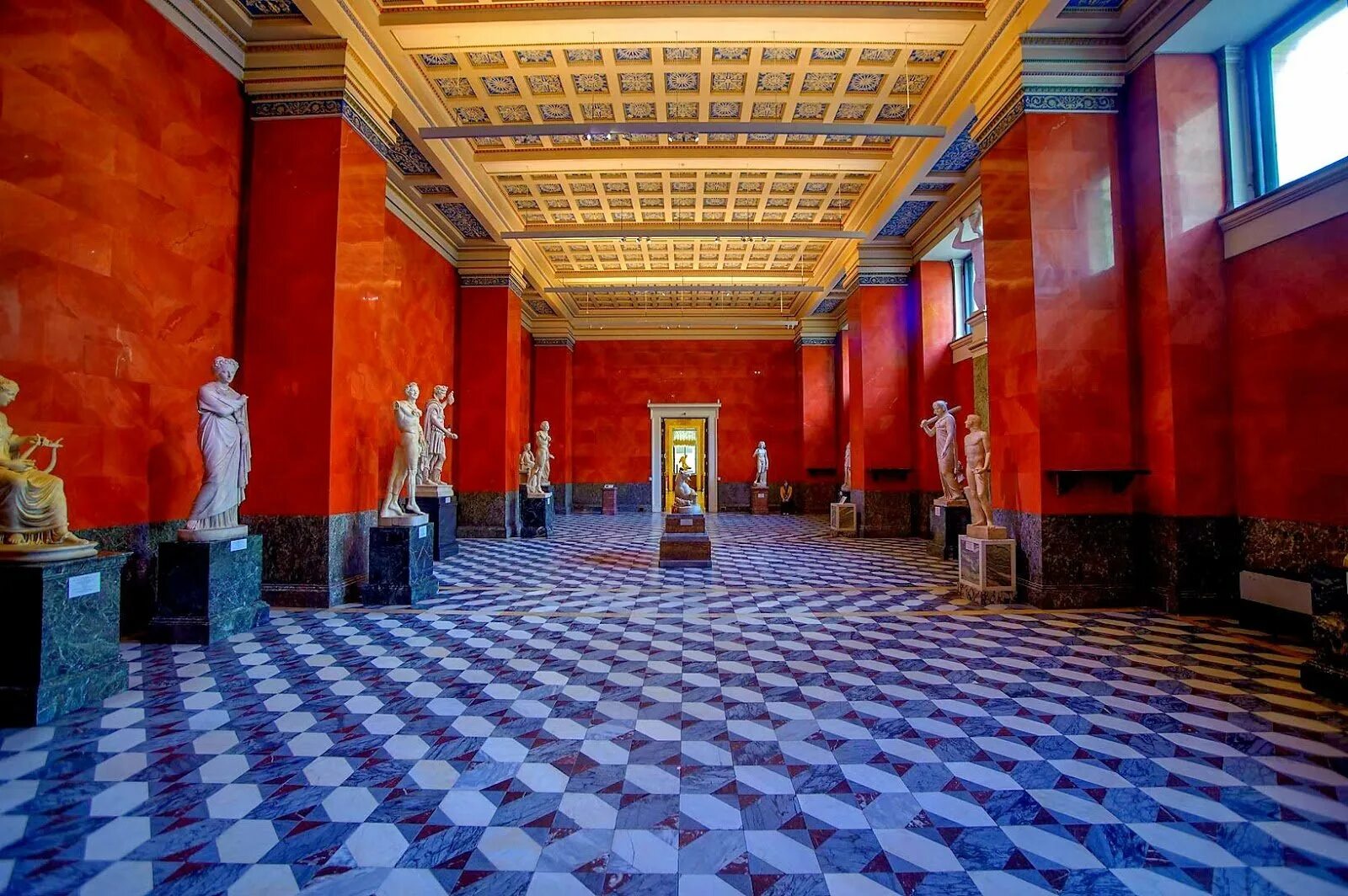 Зал древностей. Эрмитаж греческий зал скульптуры. зал диониса в эрмитаже. эрмитаж зал римской скульптуры. эрмитаж мраморный зал.