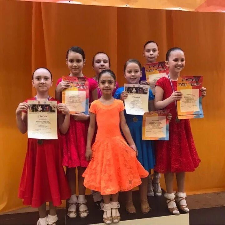 танцы щербинка. афродита щербинка студия. танцы щербинка. танцы щербинка. танцевальная студия рядом со мной.