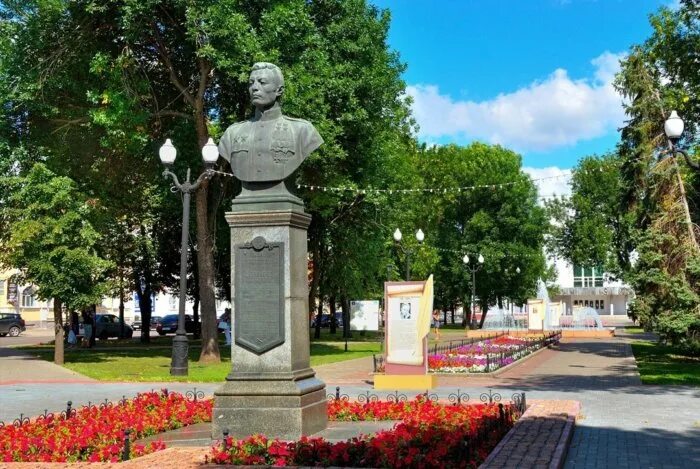 Ответы Mail.ru: когда идёшь в парке, в церковь, мимо неё,а потом передумываешь.