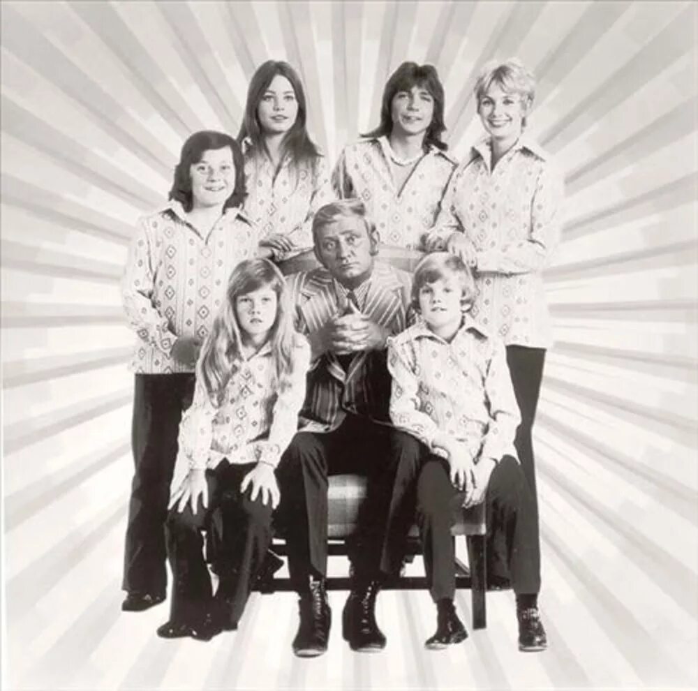 Ваша группа семья. Partridge Family группа. Семья Партридж / the Partridge Family 1970-1974. The Partridge Family тур воссоединения.