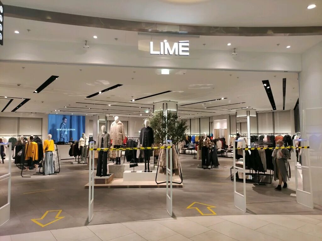 Свежий магазин в москве. ТЦ Авиапарк Lime. Lime Метрополис. Одежда Lime 2023. Лайм магазин Авиапарк.