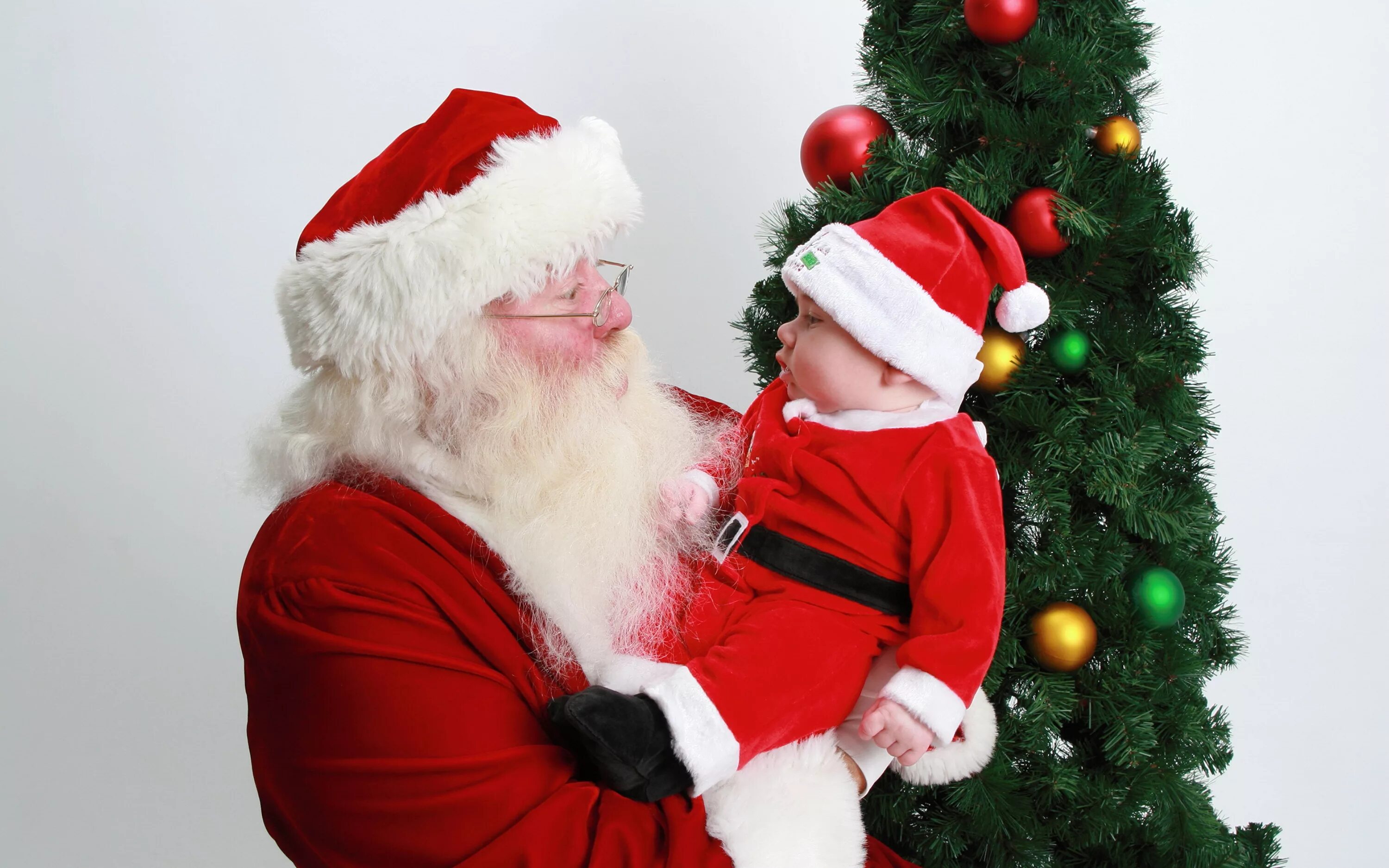 Дети деда мороза. Дед Мороз. Дед Мороз для детей. Фотосессия с дедом Морозом. Санта Клаус для детей.