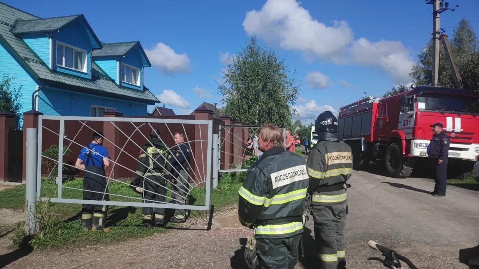 Беспилотник рухнул в Кстовском районе. Украинский беспилотник упал в Подмосковье. В Дзержинске Нижегородской области сбит беспилотник. Склад сбитых беспилотников.