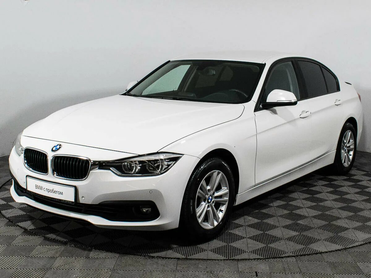 Купить в новгороде бмв. BMW 3 2013. BMW 3 White. БМВ 3 белая. BMW 3 f30 2013 белая.