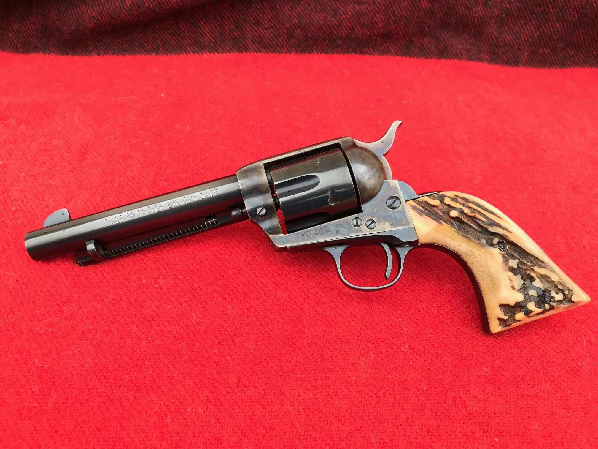 Colt frontier six. Six shooter. Револьвер смит-вессон 38. 6 shot. �� шишки six shooter [антишкура] 1 гр.