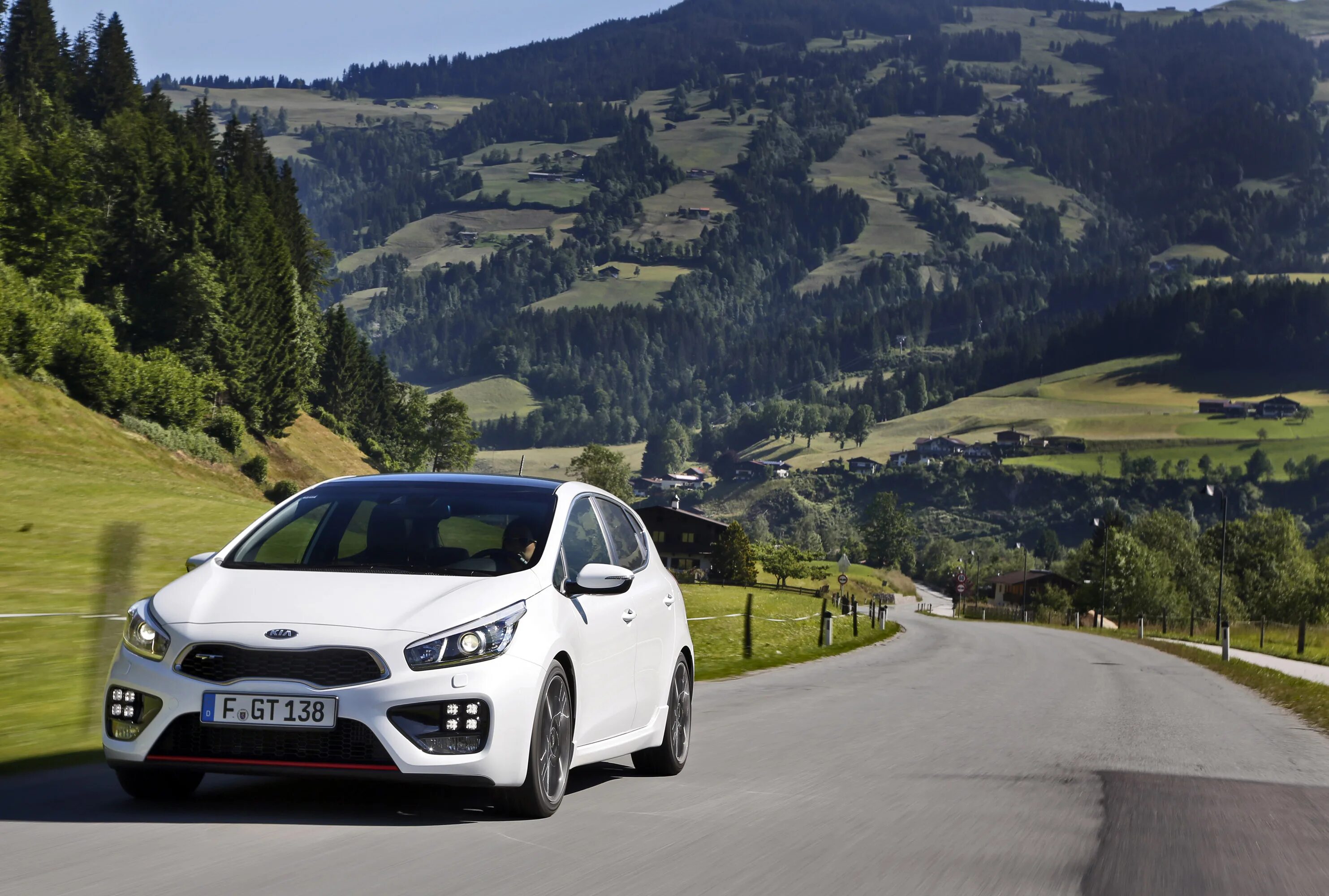 Мини-фотосет - KIA Ceed (2G), 1,6 л, 2013 года фотография DRIVE2