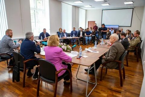 Институт современного развития