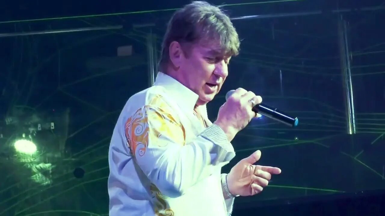 Кузьминов песни. Кузьминов песни. Кузьминов певец. Кузьминов песни. Кузьминов песни.