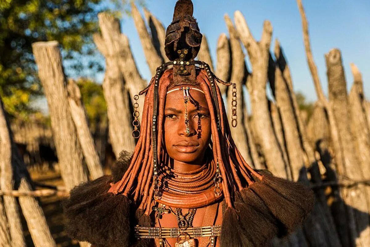Племя. Племя Химба. Племя Химба в Намибии. Народ Химба Африка. Амазонки племени Химба.