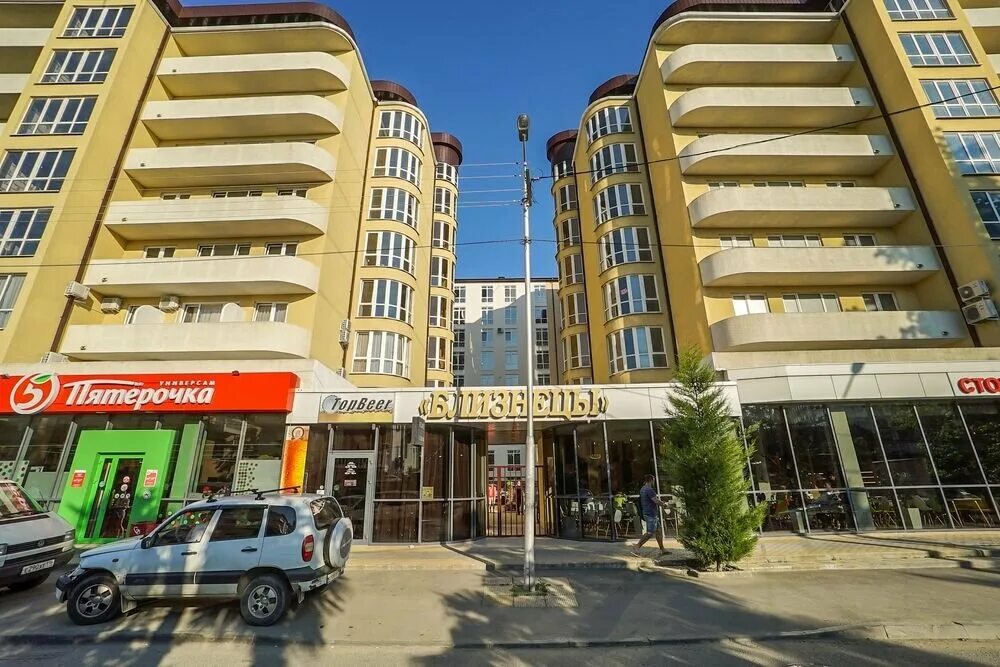 Близнецы апарт отель сочи. Апарт-отель адлер отель близнецы. Близнецы сочи. Близнецы сочи. Гостиница близнецы адлер.