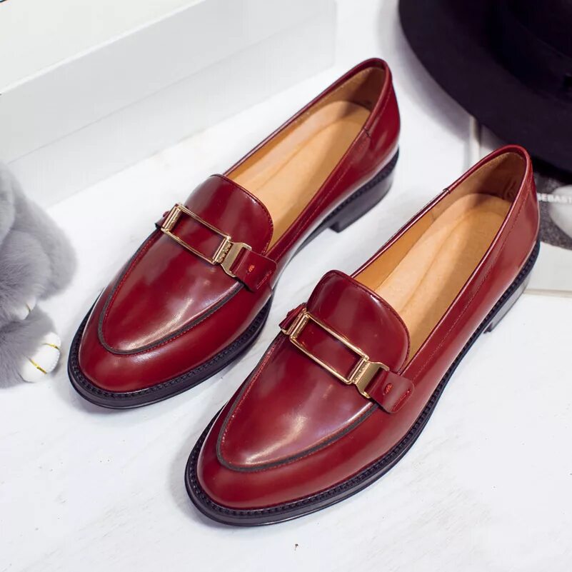 Модная летняя женская обувь. Балетки miu miu. Какая обувь самая вкусная. Разная обувь. Какая обувь самая милая.