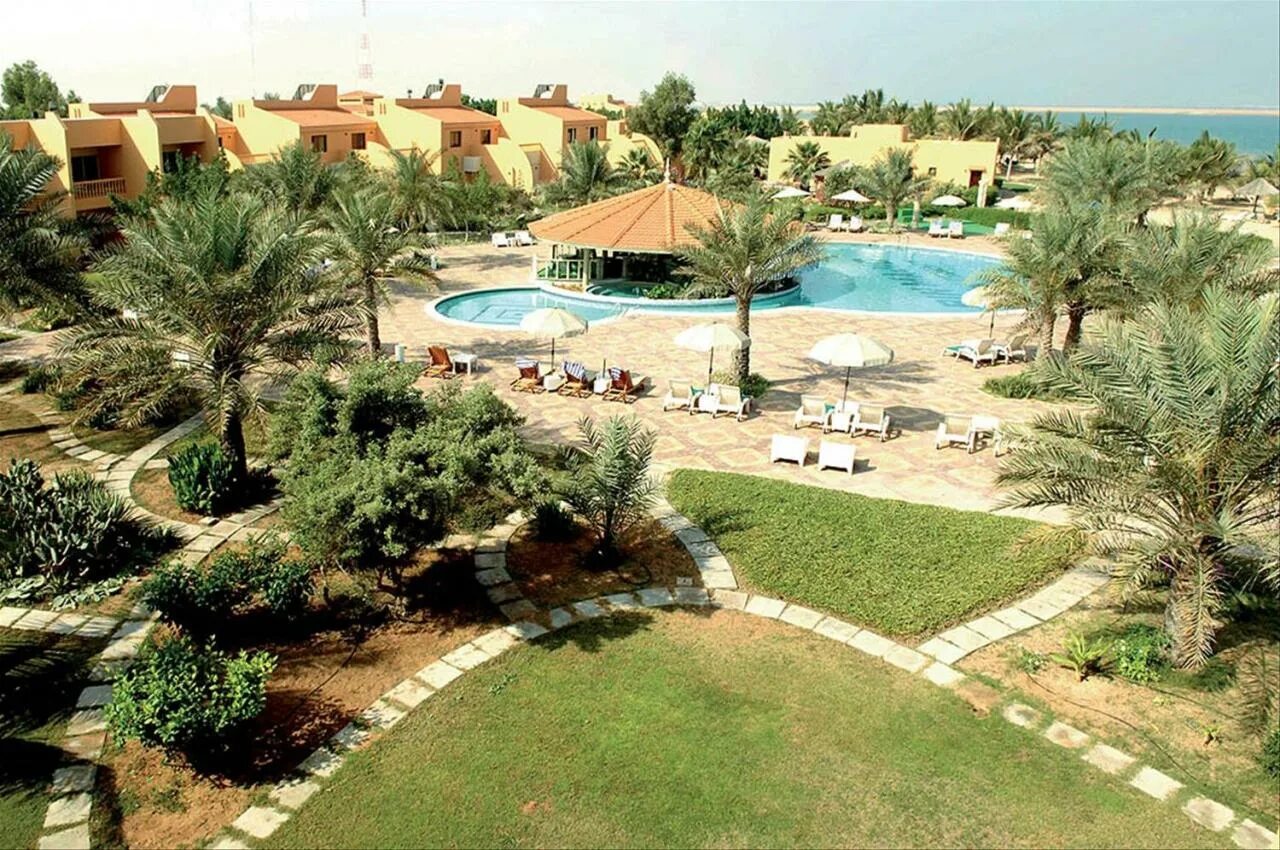 Bm beach resort 4 рас-эль-хайма. Bin majid beach resort отзывы. Бин маджид бич резорт. Отель bm beach resort рас аль хайма. Рас аль хайма beach hotel.