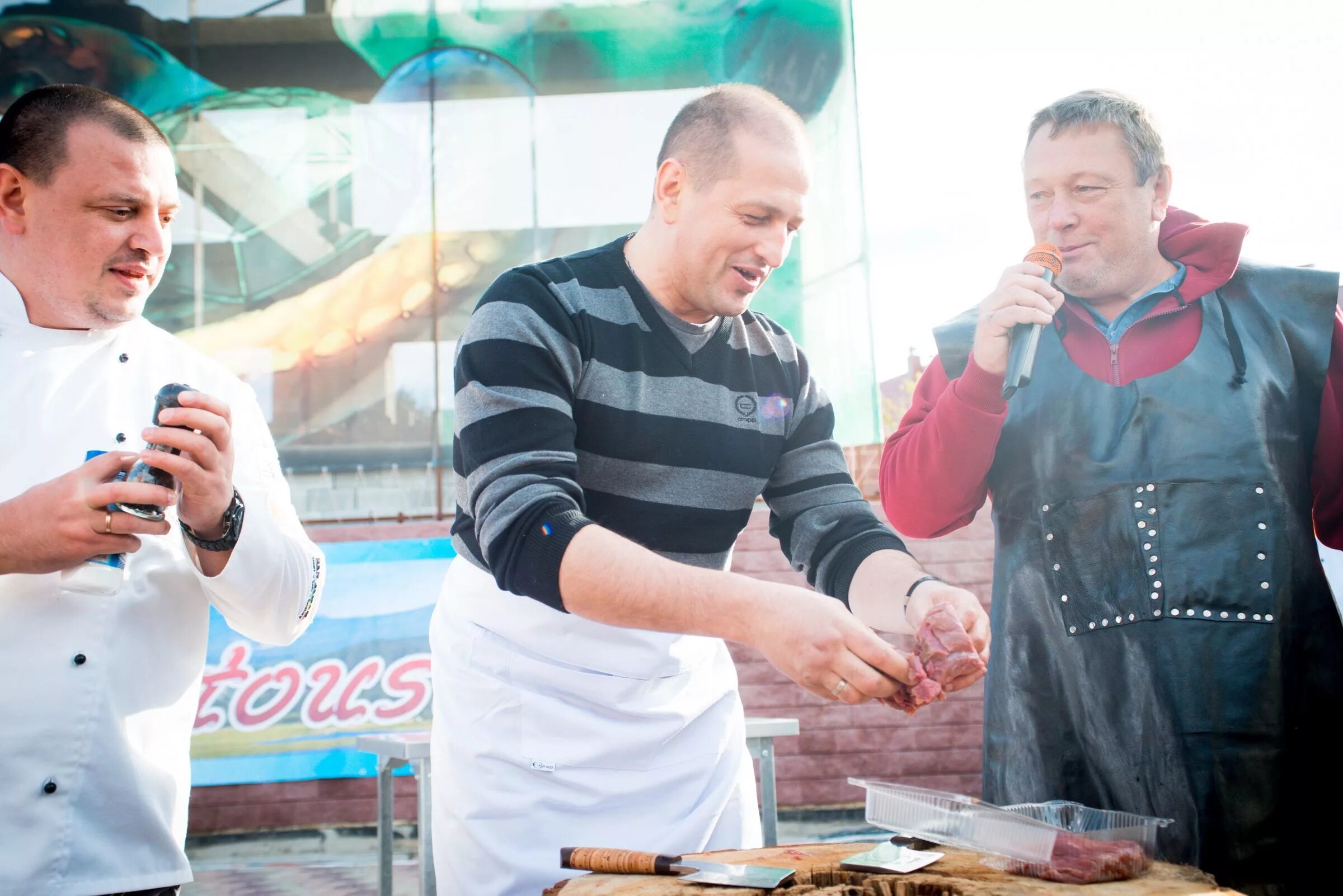 Ресторан счастливый кузюк фото. Ресторан кузюк златоуст. Ресторан кузюк златоуст. Счастливый кузюк златоуст ресторан. Ресторан кузюк златоуст.