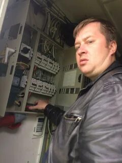 Академик электромеханик