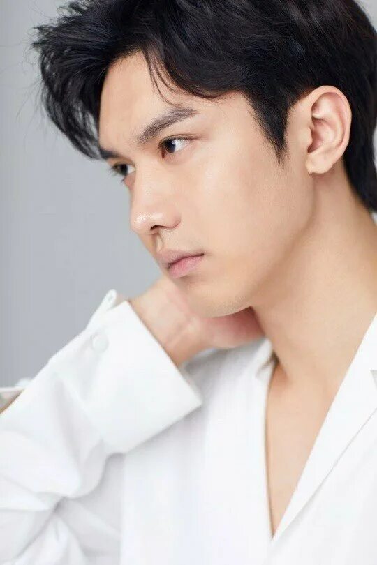 чжи сон. сон джи хо актер. ким сон дже deux. сон дже хо. чжу хо сон актер.