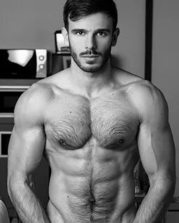 Le barbu musclé 🇫 🇷 (@killian) on Instagram: "From the supermarket w...