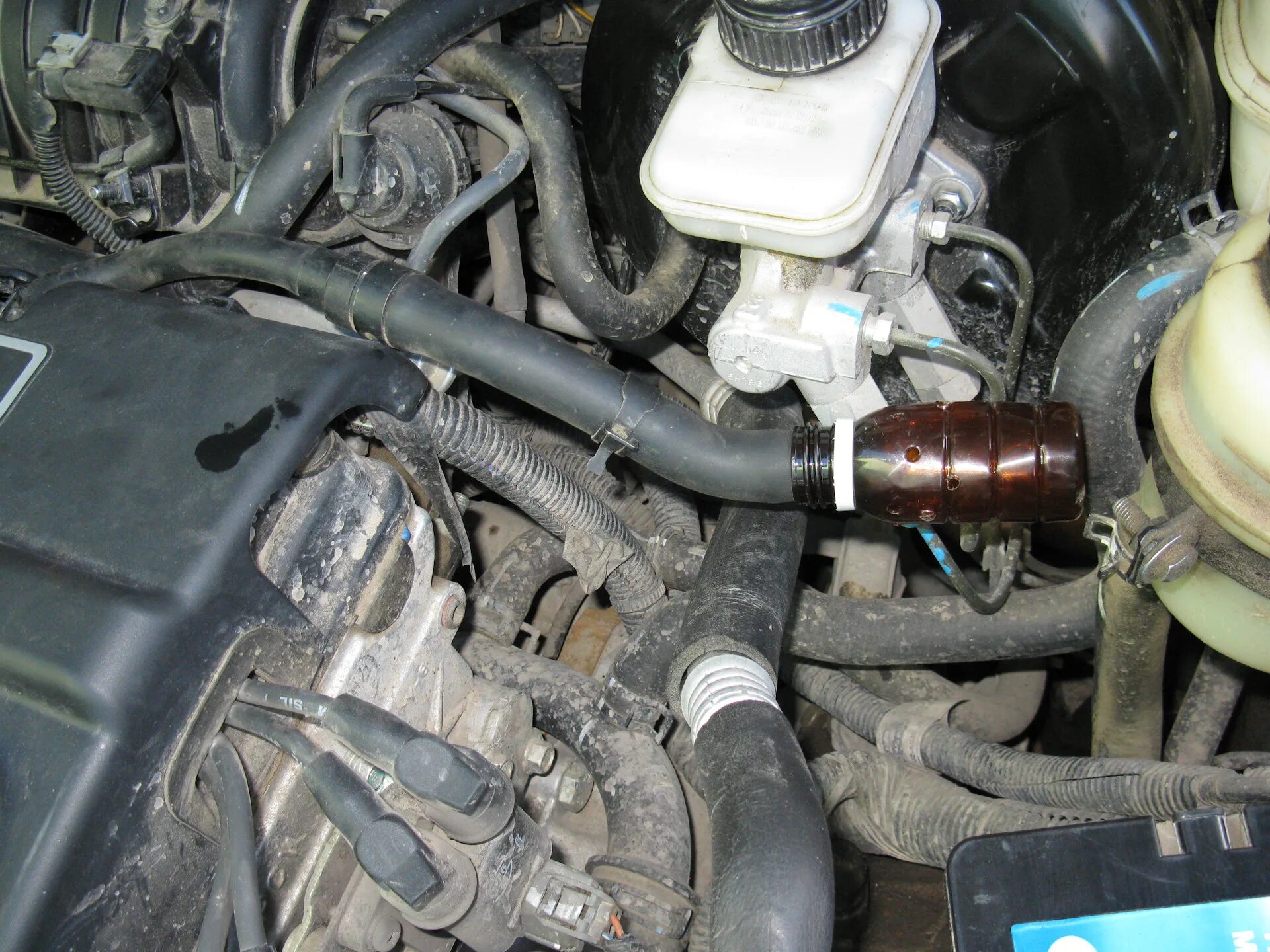 Вывести сапун наружу. Система вентиляции картера 4g63. Сапун наружу 4age. Фильтр на сапун ваз 2107. Вывести сапун наружу на двигателе 4hf1.