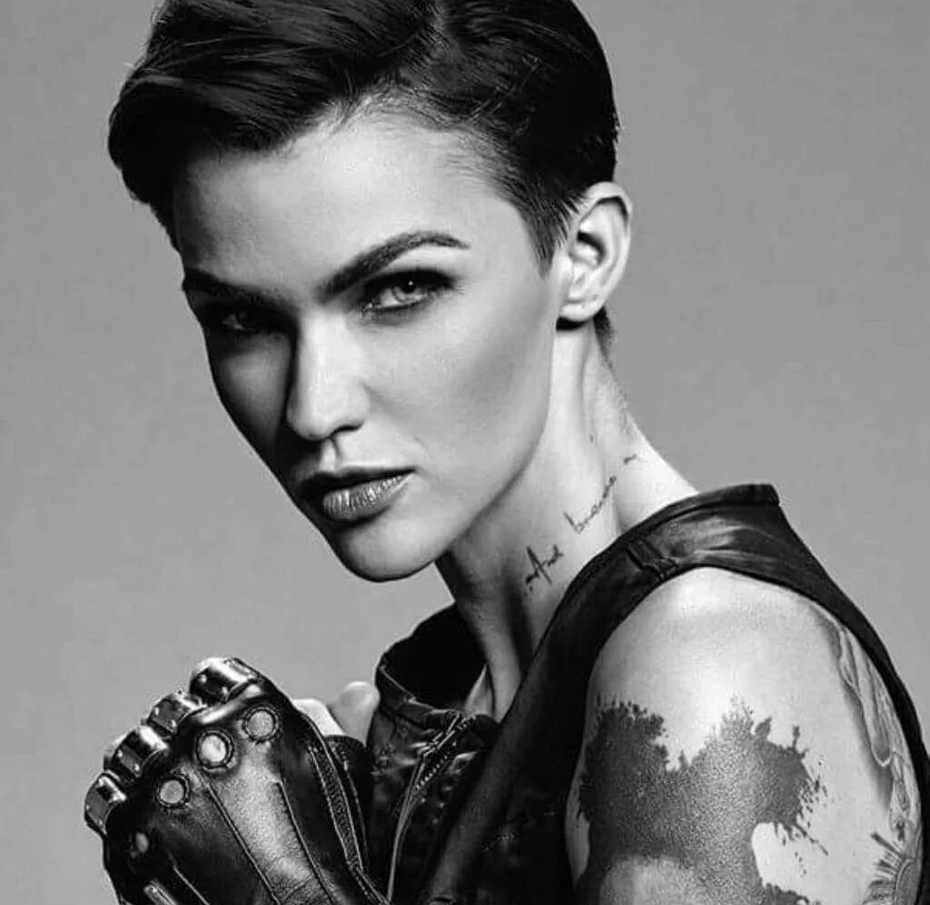 Руби Роуз. Стрижка Томбой Ruby Rose. Руби Роуз стрижка. Руби Роуз стрижка Томбой.