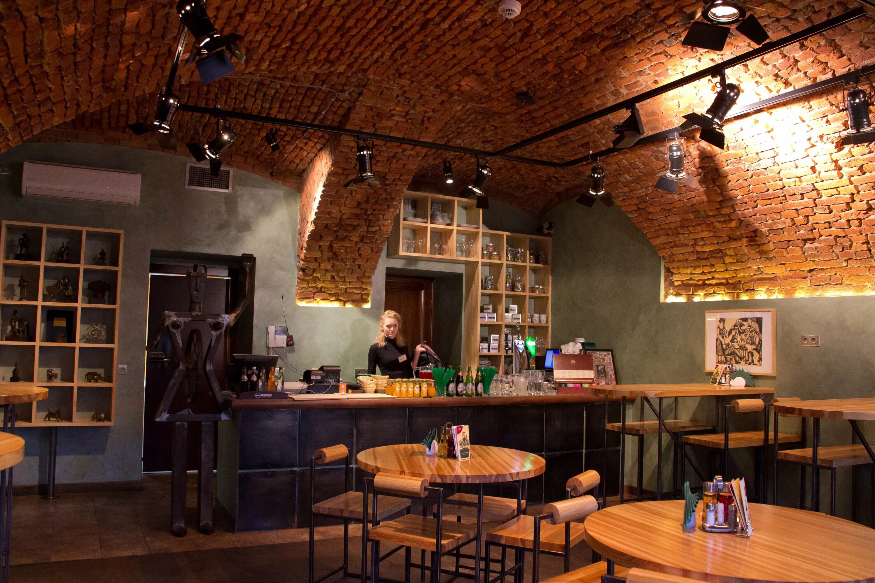 Кафе в центре питера вкусно. Пельмения ресторан санкт-петербург на фонтанке. санкт-петербург набережная реки фонтанки 25 пельмения. аутентичное кафе. страшное кафе.